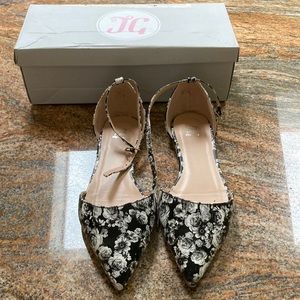 Journey Collection Reba flats, Women sz 9